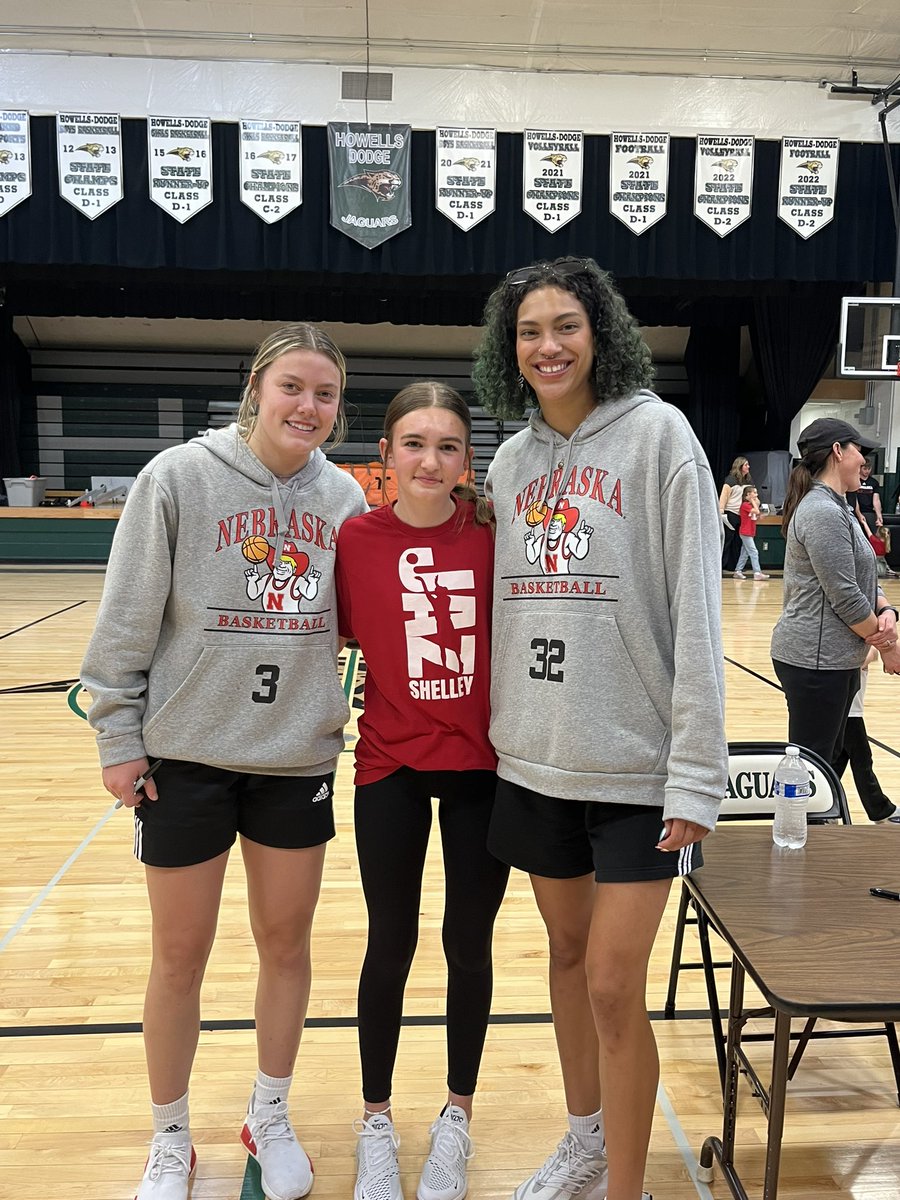 Tiffany Becker tweet media