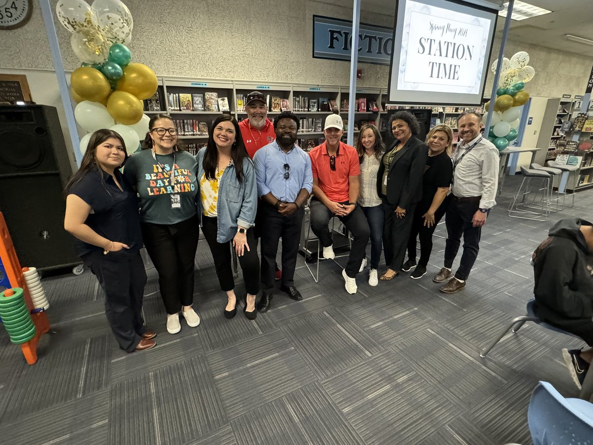 Colony H.S. Library tweet media