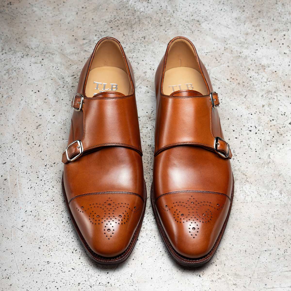 Classic meets contemporary with our Monk strap leather shoes in vegano light brown. 
Discover our MTO model 249, Goya last, in vegano light brown. Visit our collections at tlbmallorca.com

#tlbmallorca #menshoes #classic #mensfashion #luxuryshoes #shoemaker