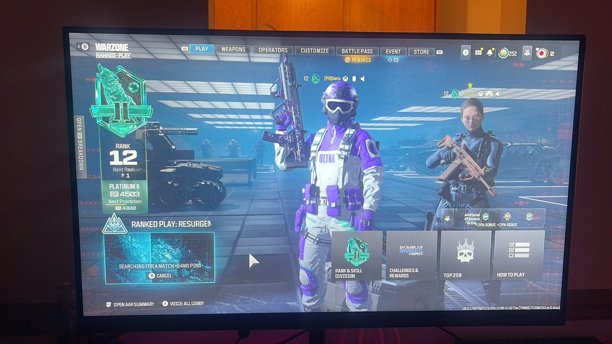 NotSenzy's tweet image. Uno más?