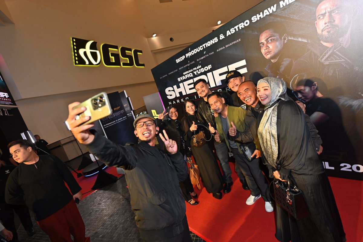 GSCinemas's tweet photo. ⭐️⭐️⭐️⭐️⭐️  SHERIFF MEMANG MANTAP!! 👏💯  Terima kasih kepada semua yang hadir ke malam gala #FilemSheriff di GSC Mid Valley KL semalam! 🔥

Tak Semua Boleh Settle! 💪 Dari pengarah blockbuster Syafiq Yusof, #Sheriff kini ditayang di GSC! 🥳 Jom dapatkan tiket sekarang! 🤩 #NarkoIntegriti #TakSemuaBolehSettle #AstroShaw #SkopProductions