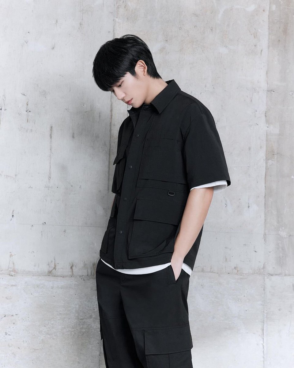 HaeinessGlobal's tweet photo. #MINDBRIDGE
#24SummerCollection
#FOW #TechnicalLifewear
🔗 https://t.co/fnX8hYNcQi
#정해인 #JungHaeIn @ActorHaein
#해이니즈 #HAEINESS https://t.co/Rg2SnOiPGH