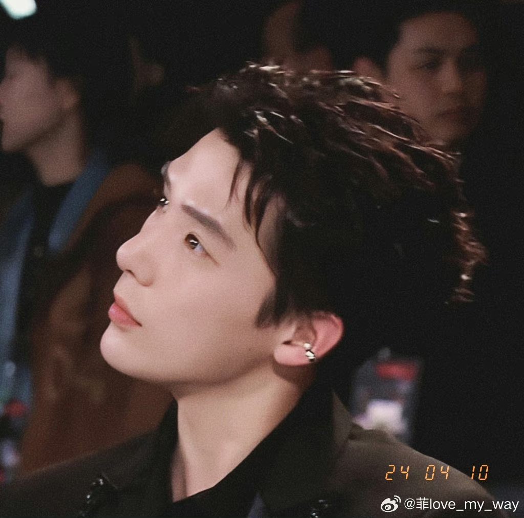 drdreamlucky's tweet photo. พี่เขาหล่อทุกมุมหล่อทุกองศาเลยจริงๆ🥺

#WangAnyu #หวังอันอวี่ https://t.co/JQiT1O2PG7