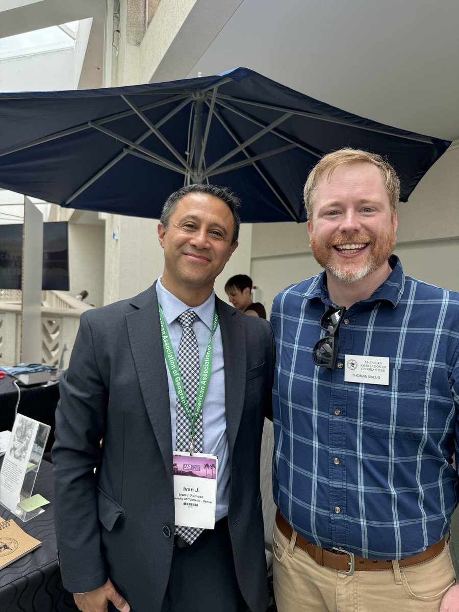 Great to see Tom Bales ⁦@theAAG⁩ thanks for all the work you do and supporting us. #AAG2024 ⁦@CUDenver⁩ ⁦@CUDenverCLAS⁩ #CUDenverPublicHealth #healthbehavioralsciences #ElevateGeo