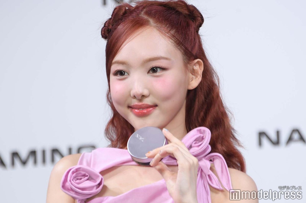 人気記事】TWICEナヨン ピンクブラウンヘアにイメチェン
