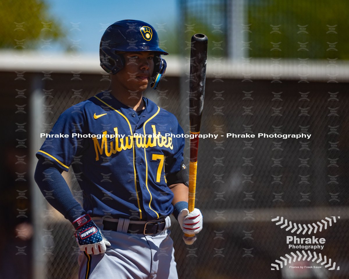 Eric Martinez (73) Catcher Brewers IFA 2021 VZL #brewers #milwaukeebrewers #brewcrew #gobrewers #gobrewcrew #thisismycrew #esteesmicrew #brewersmilb
@brewfarmdaily @BrewersPD @ImAChourioFan @BrewCrewBall @brewer_fanatic
@BrewerNation
#cactuscrew
@ACLBrewers