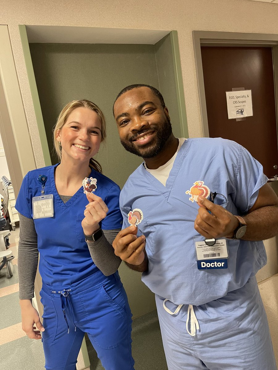 A 🦃 in 🎳 is 3 strikes in a row. When our @MayoClinicGIHep fellow hits extent 3 ( or 6!) in a row…what better way to celebrate than 🦃 stickers from our techs?? Strong work @EugeneNwankwo1 ! @DougSimonetto