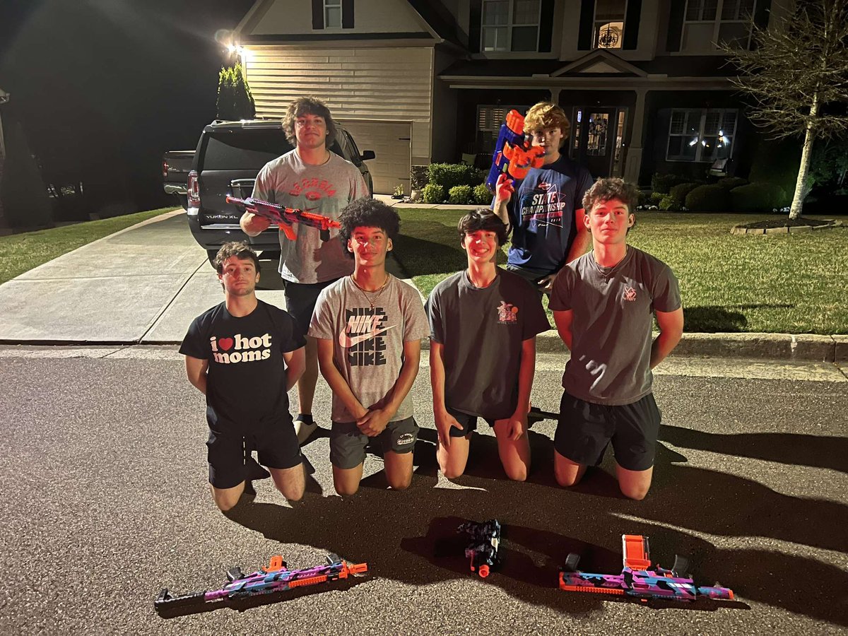 Finnnem's tweet photo. Never forget who your daddy is. Finn n em onto round 2. @CHSwarriorsNerf @NerfAfraid https://t.co/Db0sERI5qV