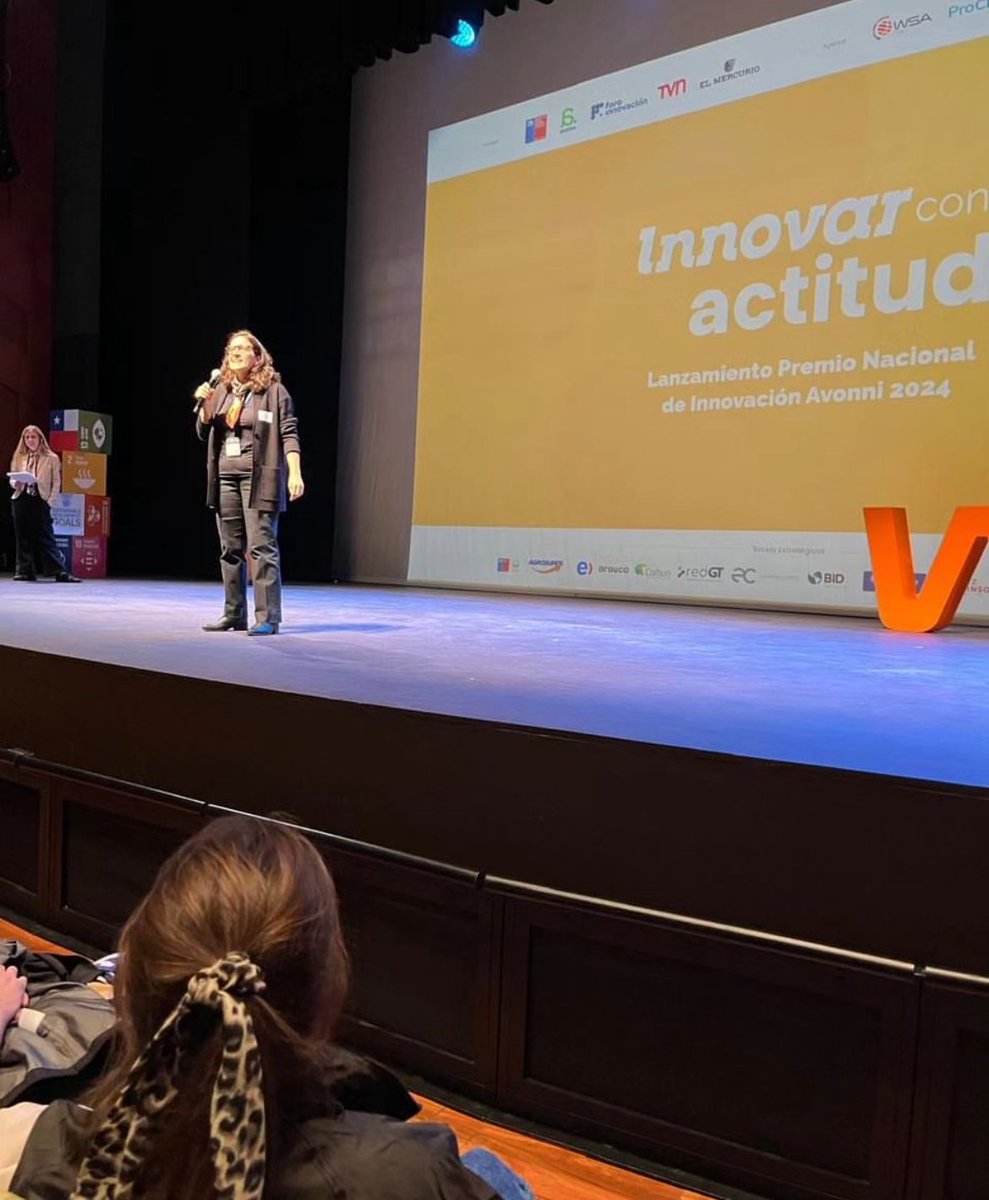 Gran gira ForoInnovación <a href="/premio_avonni/">Avonni</a> a Los Lagos, en el marco del WSA. Gracias Frutillar y a puerto Varas por recibirnos y poder visibilizar la innovación, formar en habilidades y tener puntos de encuentro con emprendedores.