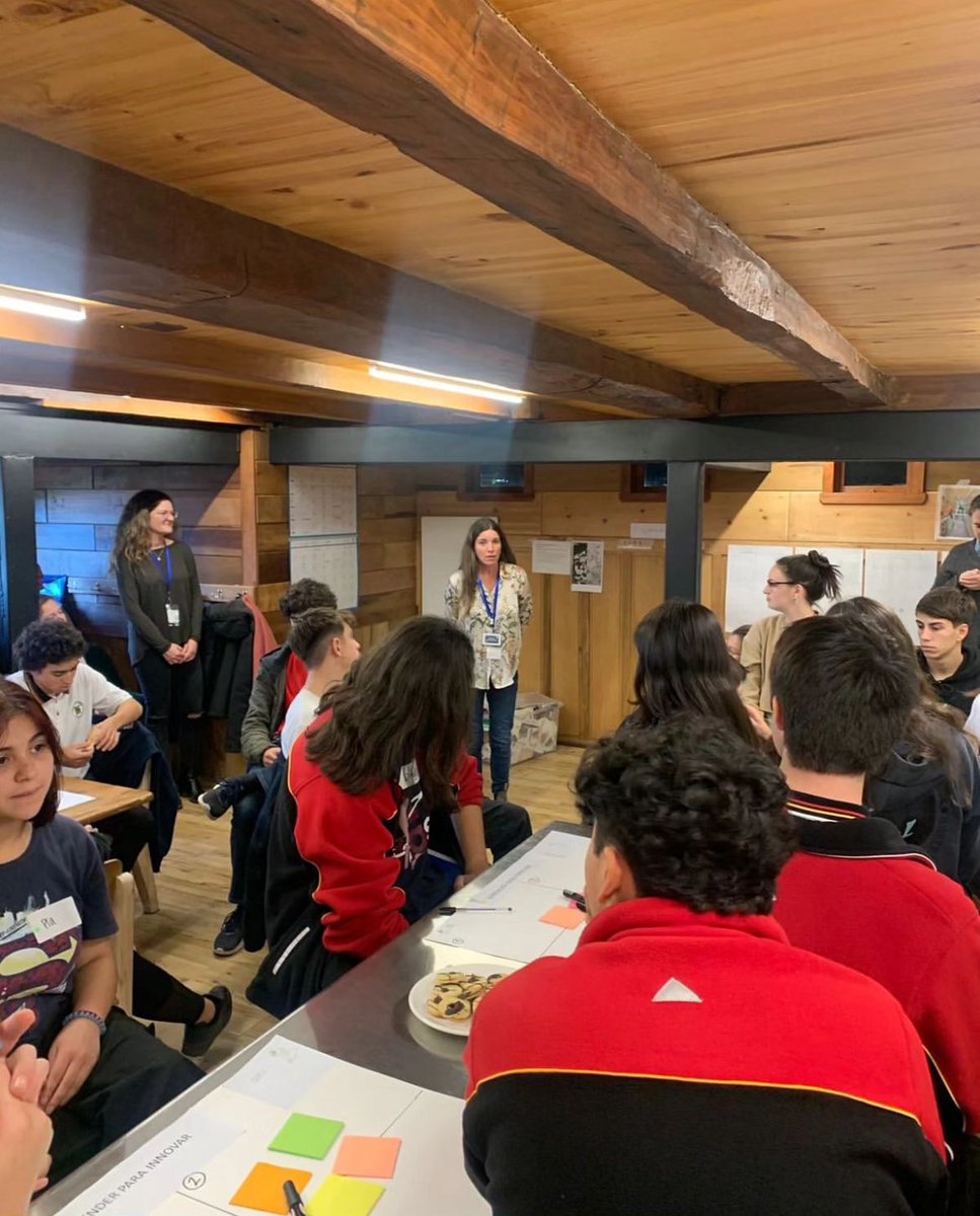 FMartinC76's tweet photo. Gran gira ForoInnovación @premio_avonni a Los Lagos, en el marco del WSA. Gracias Frutillar y a puerto Varas por recibirnos y poder visibilizar la innovación, formar en habilidades y tener puntos de encuentro con emprendedores. https://t.co/4s8REWQpCk