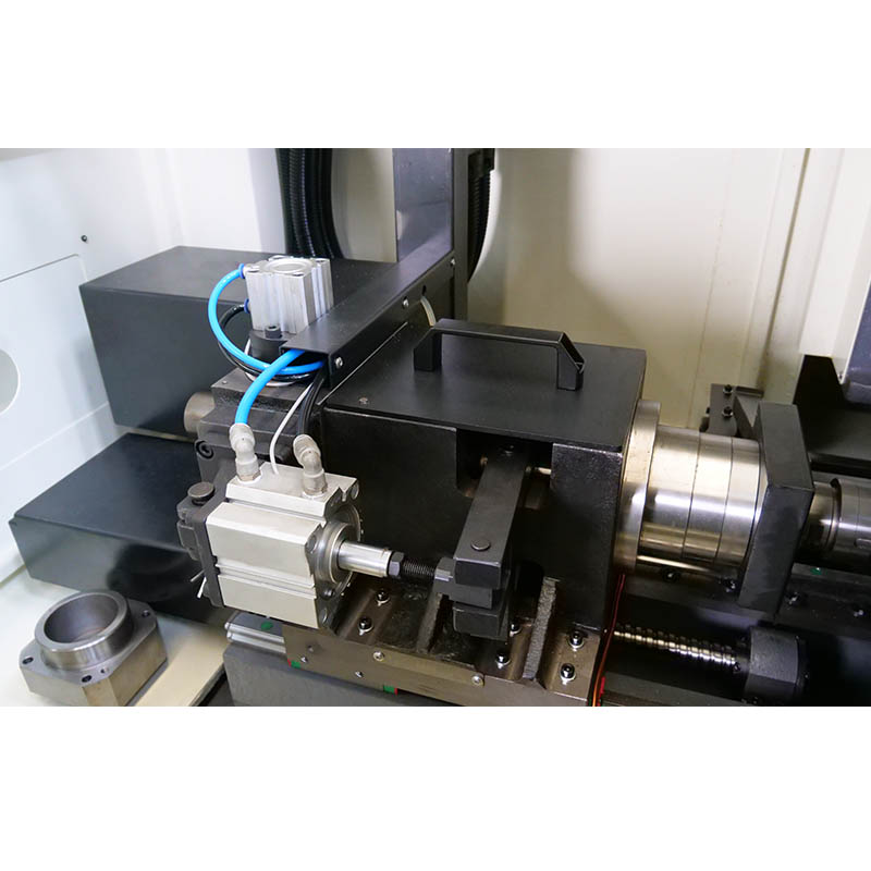 WMTCNC1's tweet image. WMTCNC Machine Recommendation: 

Swiss type cnc lathe B20——5 axis &amp;amp; dual spindle for pin.🤩🤩🤩

Tips: 135th Canton Fair is being held, this machine is on display, you can come to our booth to visit !
#swisstype #swisslathe #cncmachine #cnclathe