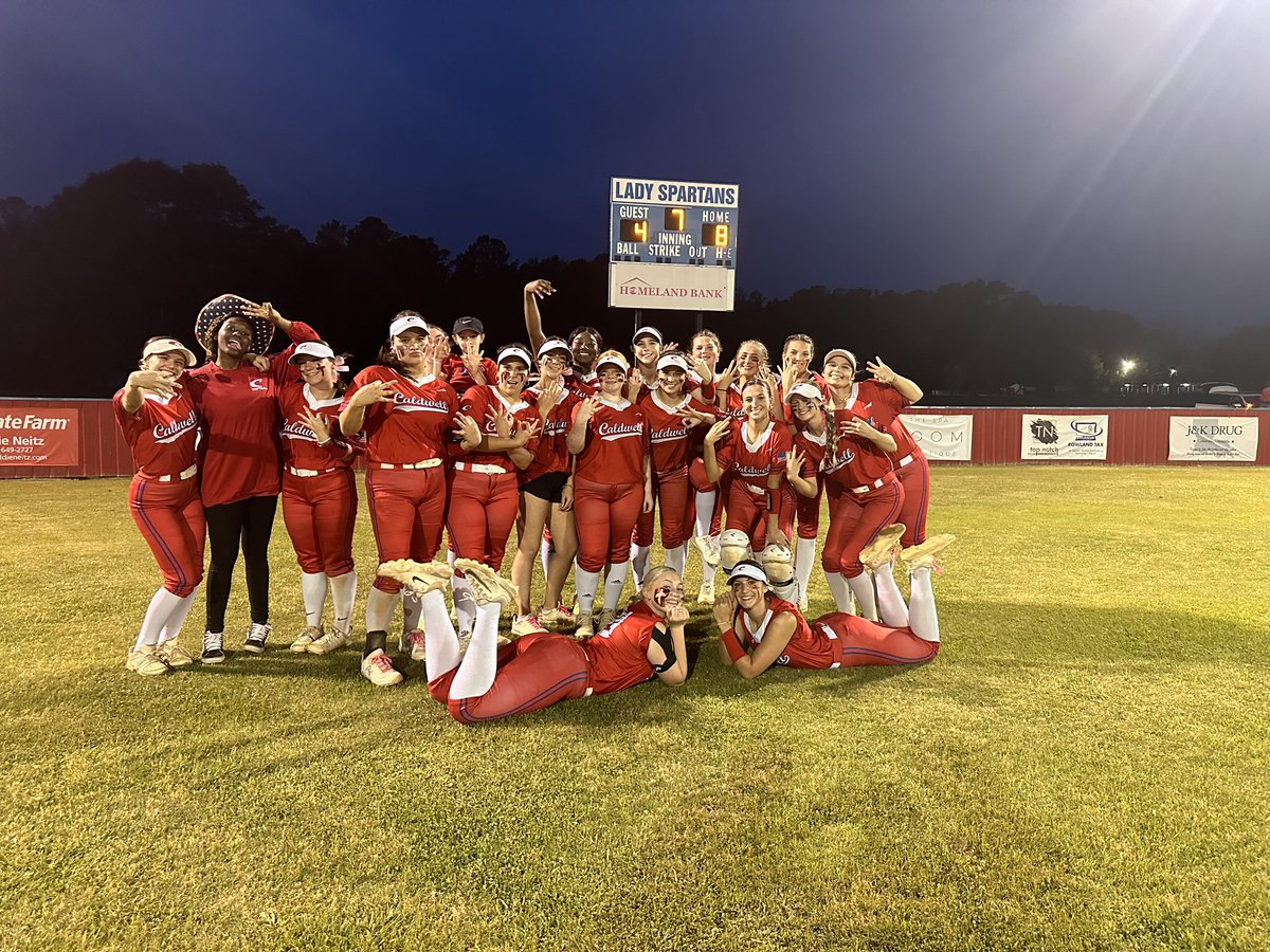 caldwellsb23's tweet photo. Onto round three!!! https://t.co/2DagbpX258