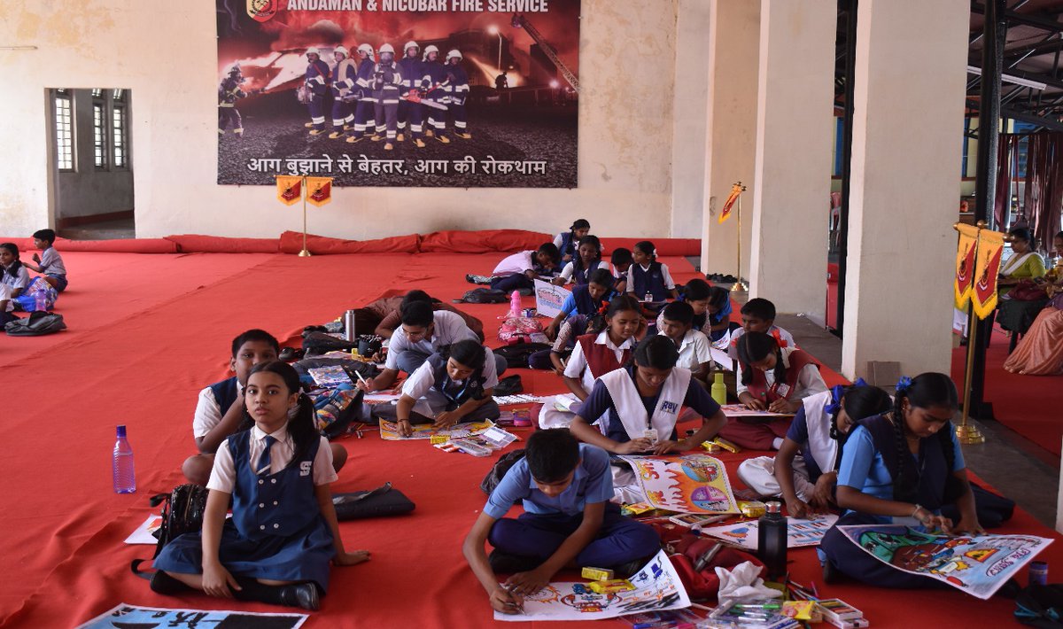 FireService_ANP's tweet photo. As a part of #FireServiceWeek24 a Drawing /Painting Competition for School Children organised at #FSHQ on 16/04/24
Winners were felicitated by Sh Manjeet Sheoran,IPS SP(Fire) &amp; interacted with the Children,applaud their participation&amp; emphasizing the importance of the Fire Safety https://t.co/e4xiLn8htp