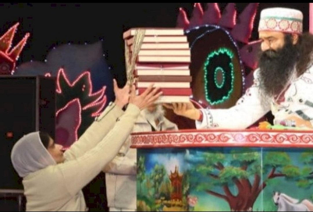 parveenlata449's tweet image. There is discrimination between boys and girls in our society. To end this discrimination, DSS started many campaigns under the guidance of Saint Dr MSG Insan. Such as self-defense training and providing opportunities to girls to progress in the field of education and sports.
#ब