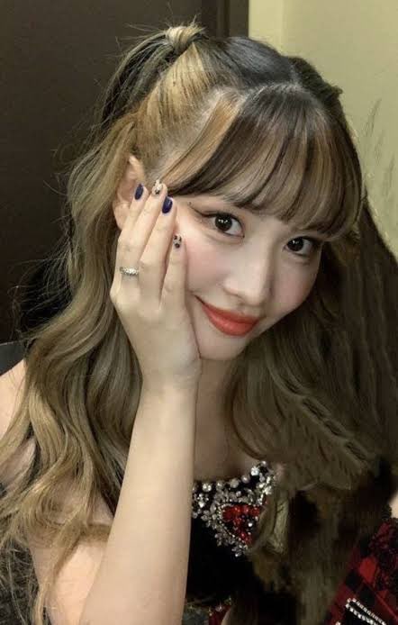 twice9ro's tweet photo. 髪の毛このももちゃん仕様にしたし、いざさなち聖地へ！！！ https://t.co/PbLIY9ZmxH