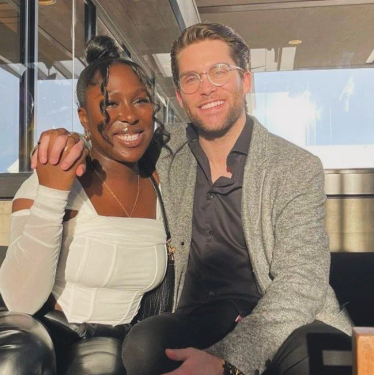 Interracial Dating tweet media