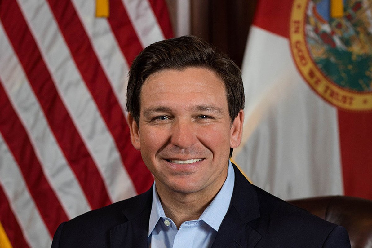 Florida Governor Ron DeSantis has banned driver’s licenses for illegal aliens. Illegals are not entitled to anything and every state should do the same. Do you agree with me?💯