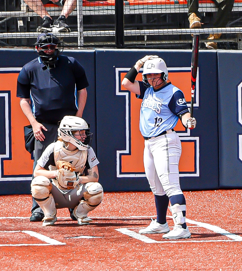 A ✋-hit day for <a href="/MaceyHughes5/">Macey Hughes</a> 

2️⃣1️⃣ runs on 2️⃣5️⃣ hits 

<a href="/cnsball/">Carson-Newman Softball</a> sweeps Milligan in the program's first meetings in 32 years 

📋 cneagles.com/x/gxnu0