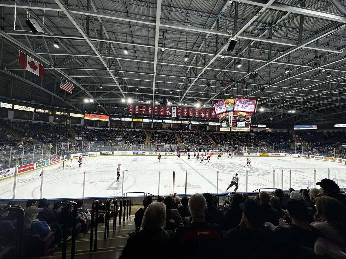 In enemy territory tonight! Work trip just so happened to line up with a @PGCougars playoff game in Kelowna. GO COUGARS GO! #ForTheNorth #whiteout #WHLPlayoffs