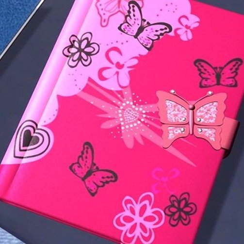 shynedolls's tweet image. coisas que eu queria dos filmes da barbie 👇