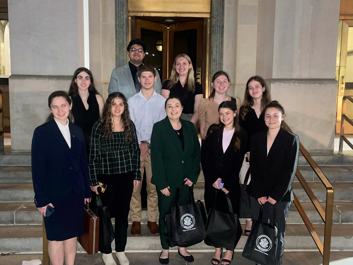Maine-Endwell is the Broome County Champion for Mock Trial! I am so proud of all of the hard work and dedication of these students! Onto Regionals next! <a href="/MECSDSpartans/">Maine-Endwell</a> <a href="/VanFossenJason/">Jason Van Fossen</a> <a href="/MGeraldWilson/">Mark Wilson</a> <a href="/EricaStaiger/">Erica Staiger</a> <a href="/tballard0016/">Tony Ballard</a> <a href="/MrsMurat/">Rachel Murat (she/her/hers)</a>