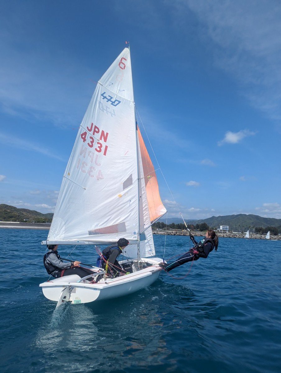 kochisailing's tweet photo. こんにちは！
高知大学ヨット部です⛵️
4月13日・14日に試乗会を開催しました！

まだまだ参加受け付けていますので、
気になる人は連絡してください。
（21・27・28日）

↓試乗会の様子です

#春から高知大 
#春から高知大学 https://t.co/f9V5IJPzWA