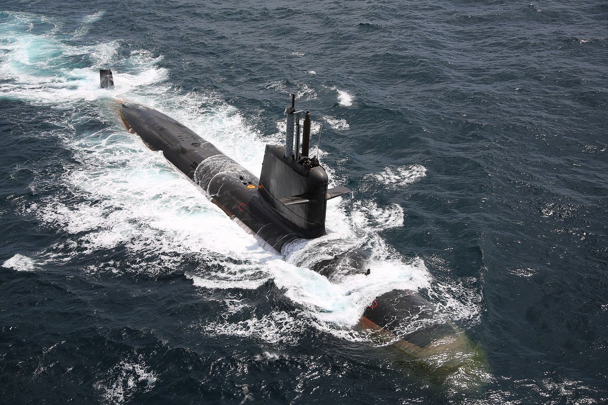 #Indians and #IndianNavy have all the building blocks of building a domestic SSK. You have local hull design capabilities for Arihant, you have manufactured multiple subs at home, you have torpedoes and cruise missiles in works. 
If you can field a SSBN made at home, SSK is easy.