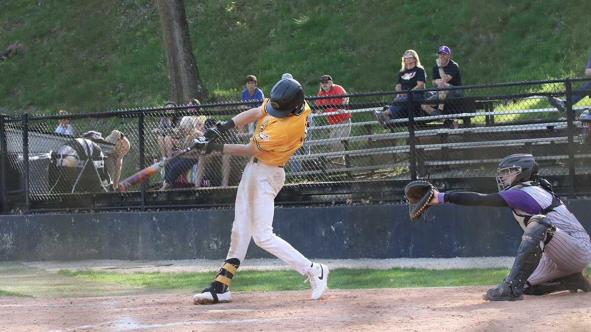 ODUAthletics's tweet photo. RECAP | @ODUBaseball_ splits with #8 Ashland at home. Lane Marshall had five hits on the day. #ClawsOut

📰: https://t.co/AUB2OIv3cg
📸: @Zoie_Fisher14 https://t.co/zu46ytGeMe