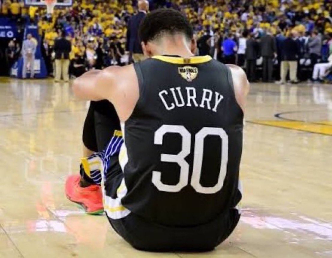 Hoopss's tweet photo. Giannis has Dame. 
Jokic has Murray. 
KD has Booker. 
Luka has Kyrie.
Tatum has Brown. 
LeBron has AD.
Embiid has Maxey.
Kawhi has PG. 

Who does Curry have? https://t.co/8KnXdeHhBI