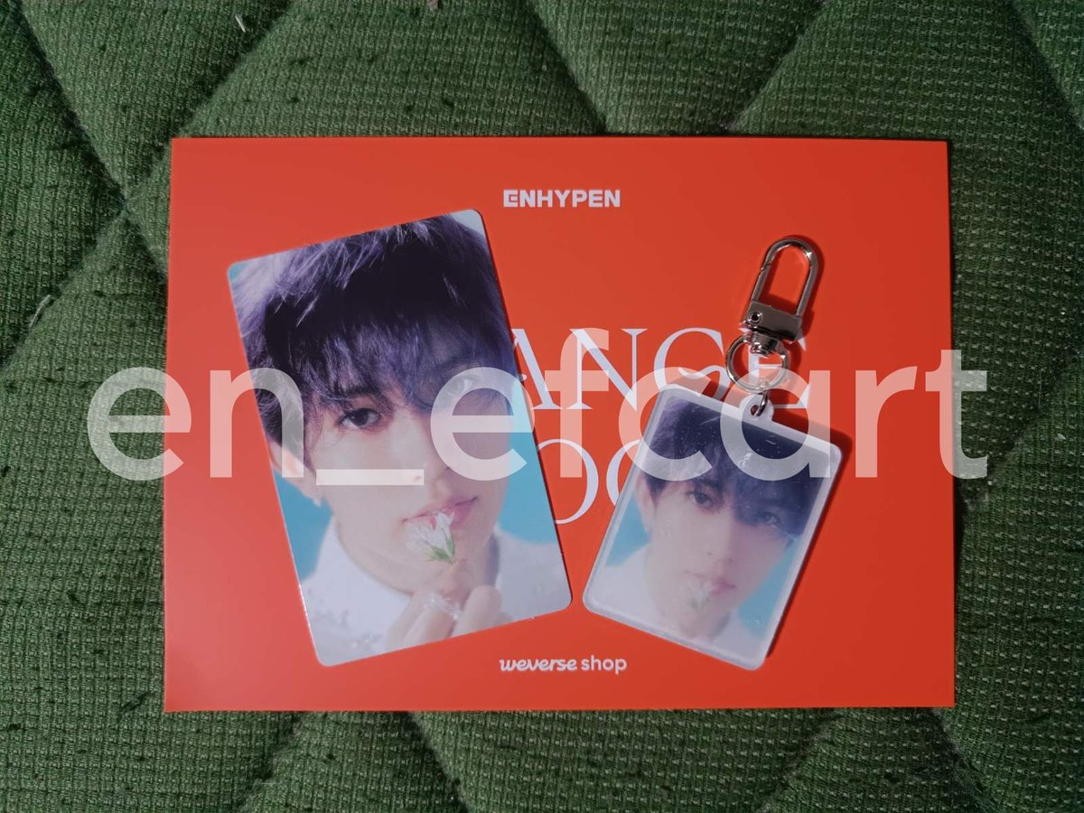 en_efcart's tweet photo. #ENEfCartOnhand 
[HELP RT] Orange Blood Regular Weverse Global POB

Heeseung Set - PC + keychain / keyring
✅️ ✅️ ✅️

Comment mine + qty / DM to reserve

tags: wev  wvs ob reg enha enhypen en- hee https://t.co/XMS6dE8m3j