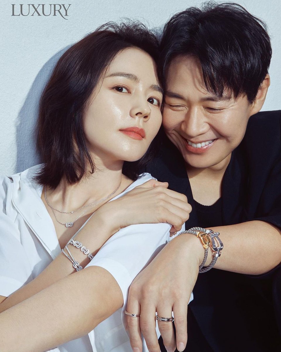 #HanGain was sokor's 'nation heart robber' and #YeonJungHoon was called 'national thief' for marrying GaIn at the peak of her career & more than 20yrs later he said he is still the happiest luckiest thief awwweeeee my og kdrama parents. STILL, blisfully married. I pray, forever.
