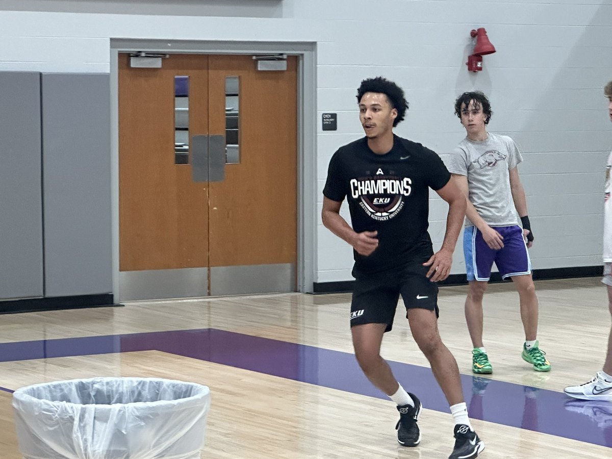 Always a great day when a #PurpleAlum comes by and works out with the Dogs! Congrats on a stellar college career @CollinCooper11 & all the best in your pursuit of playing professionally! #PurpleDNA