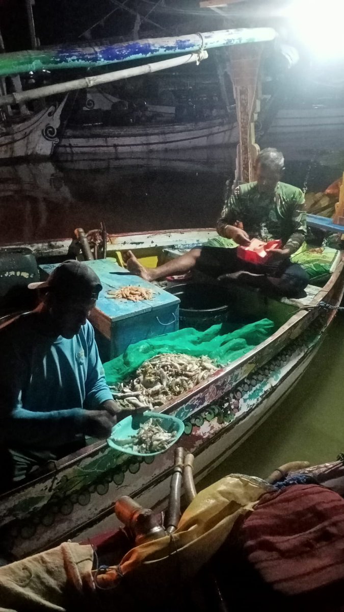 FikiEfendi20's tweet photo. Rabu (17/04/2024), Fiki Efendi, Luhkan Kab Pamekasan, di KUB Kakap merah desa tamberu kec batumarmar, melaporkan hasil tangkapan ikan tenggiri 85 kg harga Rp.60.000/Kg #LuhLapor @bppp_banyuwangi @puslatluhkp #tangkap #GiatLuhkanSatminkalBwi #Pmekasan https://t.co/nAcnzTCtr1