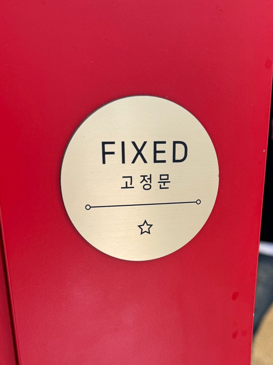 honespire's tweet photo. πΆ: "why FIX is here"
it's nice day, let's have a nice day π
___
#HoneTrans CIX BDU Seunghun Fromm 17/4 https://t.co/kI83KqviRI