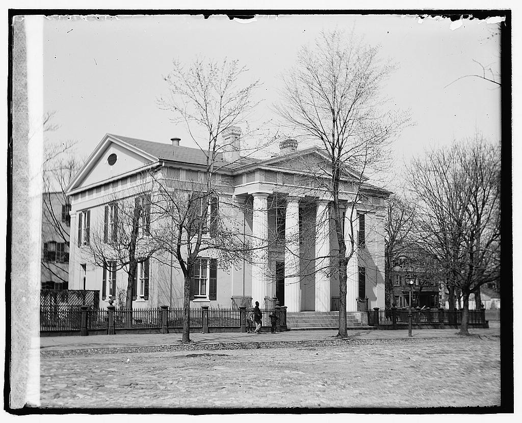 AlexHistorical's tweet photo. Join us next week at the Alexandria History Museum for our annual History Awards. Not only will be recognizing the best of public history in Alexandria, we’ll also be hosting a panel on the value of a history degree and the many career opportunities it provides. https://t.co/0wKXgMFmJO