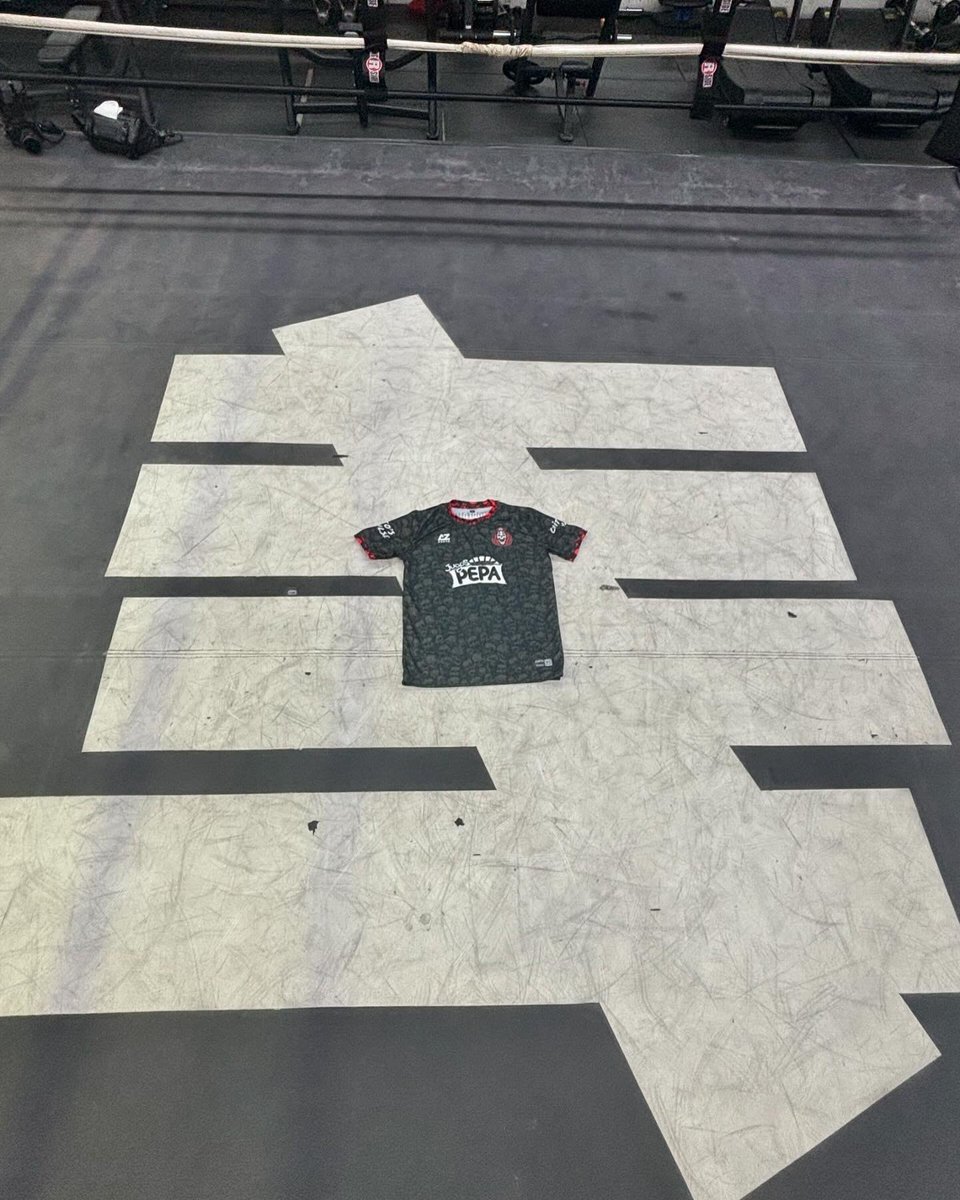 Deathbrainteam tweet media