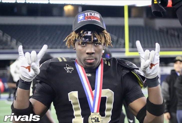 Update: Former #Texas WDE Billy Walton Jr has been receiving serious interest

The <a href="/SOCGoldenBearFB/">SOC Football</a> product has heard from a number of programs including:

#MichiganState, #OkState, #Cal,
#TCU, #SMU, #Duke &amp; numerous others 

<a href="/AFATyler/">AFA Tyler</a> <a href="/RecruitClique/">CFB Recruiting</a> 

n.rivals.com/content/athlet…