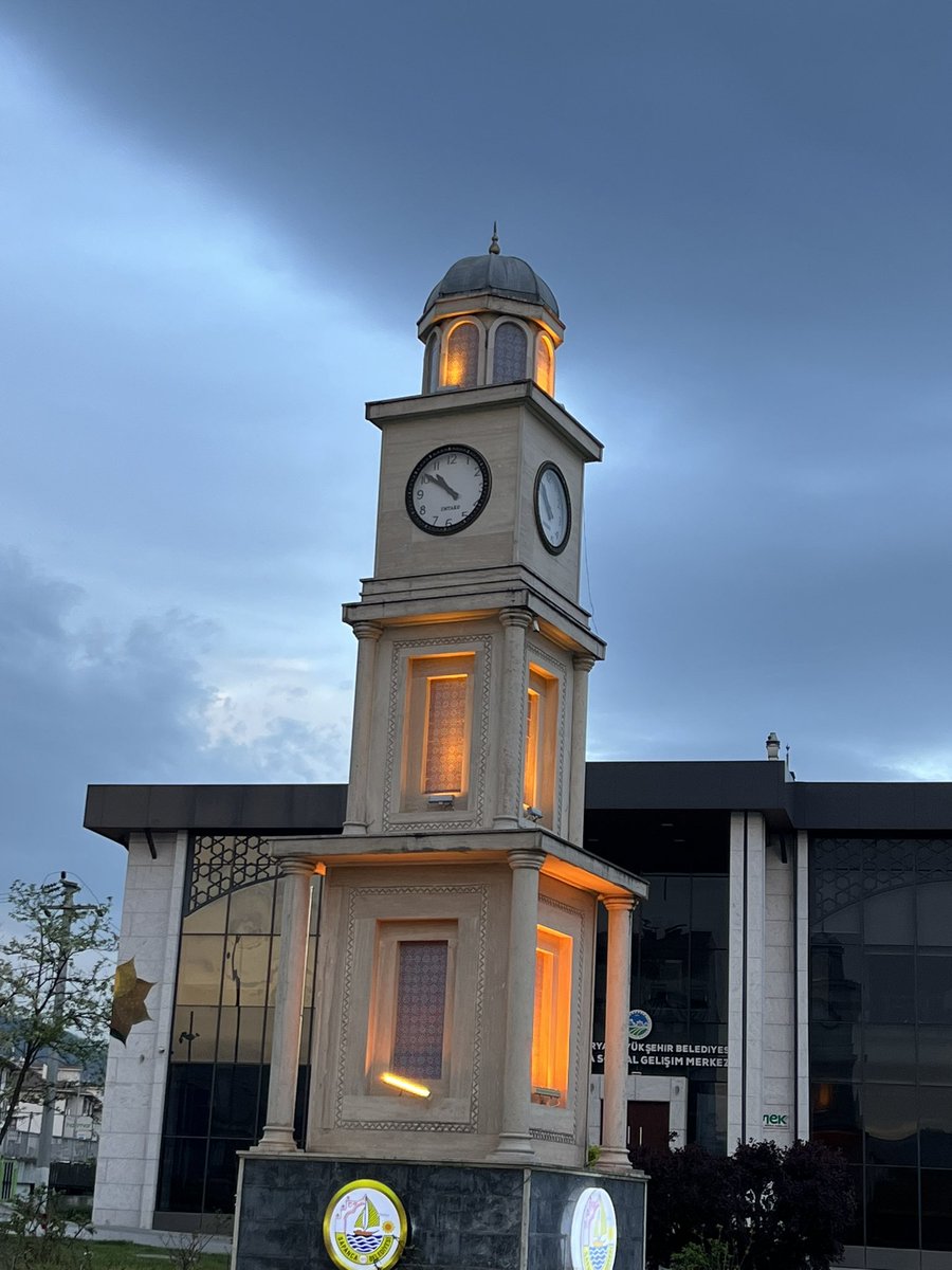 Başkanım artık saatin doğru vakti gösterme zamanı geldi :) 
<a href="/nihatardasahin/">Nihat Arda Sahin</a> 
<a href="/SapancaBelediye/">Sapanca Belediyesi</a>