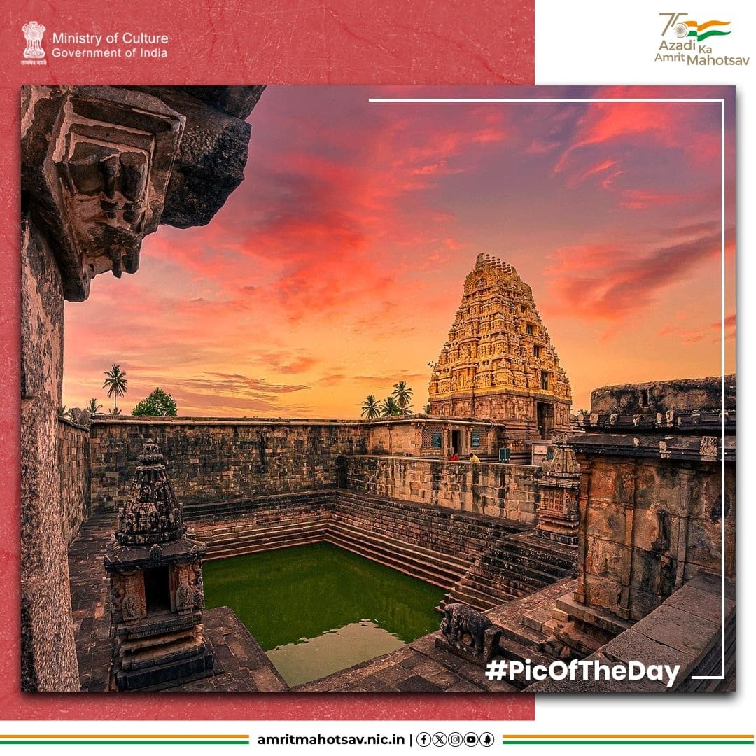 Sacred moments! 📍Chennakesava Temple, Belur To get featured, tag us in your pictures/videos & use #AmritMahotsav in the caption. #PicOfTheDay📸 #CulturalPride #CultureUnitesAll #MainBharatHoon IC: shil_pix (Instagram)