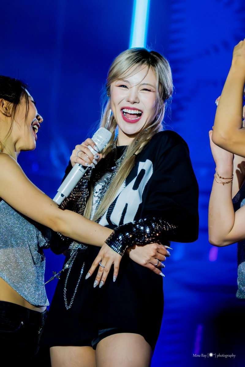 Mine_bay99's tweet photo. 🎂

#ThirtySexy_WheeinDay
#확실한_확신의행복_햅휘데이 https://t.co/JFQFqpBeVU