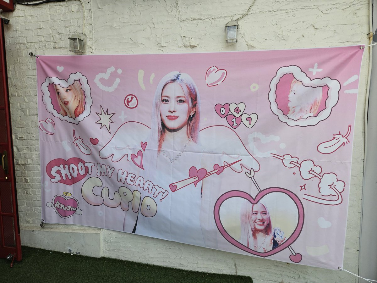 Alice_190212's tweet photo. 2일차 생일카페 오픈했습니다🍬 https://t.co/XRHW4YdQFR