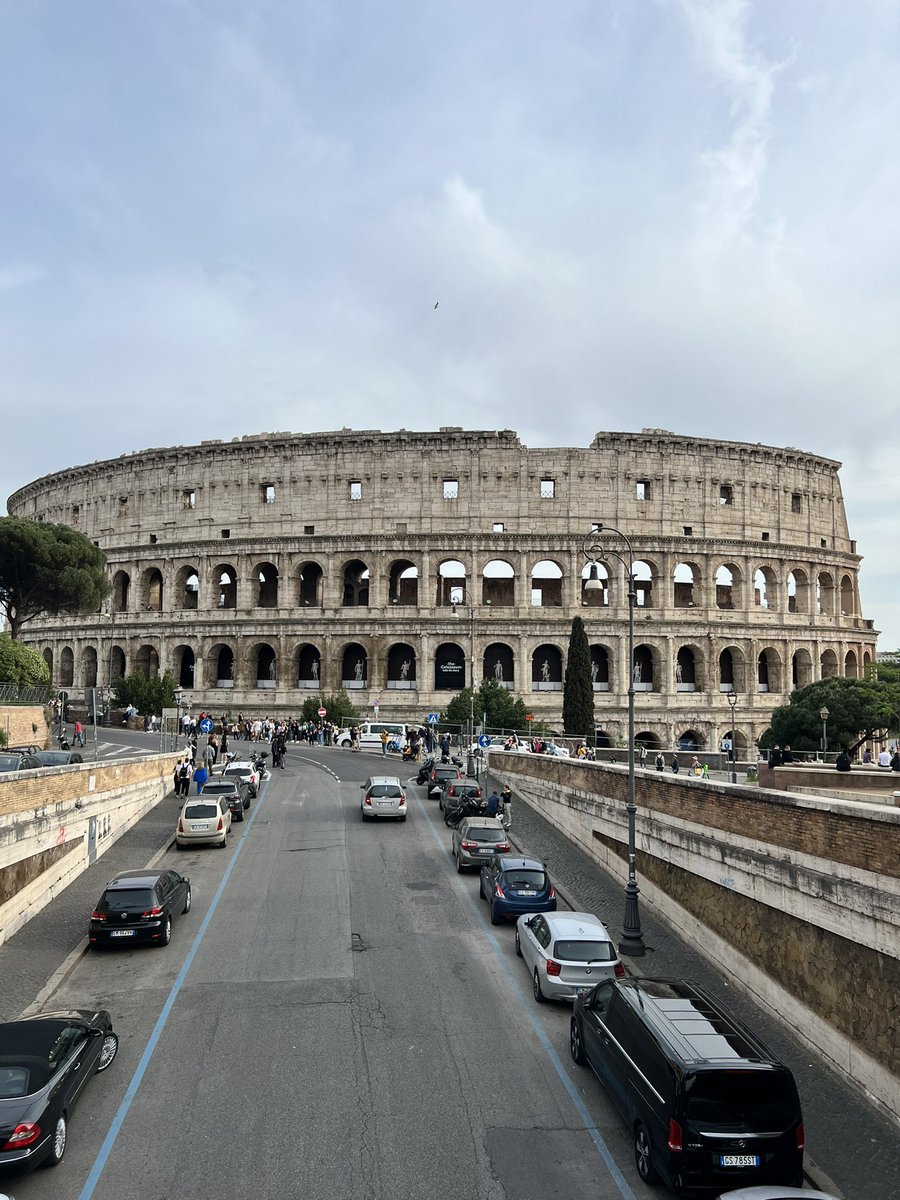 Antoisa ja aurinkoinen opetuspalvelujen <a href="/orivesi/">Oriveden kaupunki</a> opintomatka Roomaan. 🇮🇹Ohjelmassa kouluvierailut #piloalbertelli ja #niccolomachiavelli sekä tutustuminen italialaiseen kulttuuriin. Kiitos <a href="/ErasmusplusFI/">Erasmus+ Finland</a> <a href="/JenniDecandia/">Jenni Decandia</a> 👏🏼👏🏼