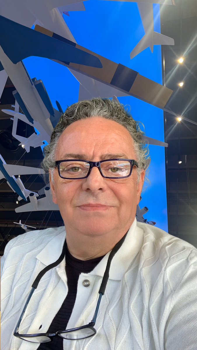 Kokuşmuş Haset |  Makale | 

“Velhasıl kelam! Kalp herkeste var, yürek başka birşey...” demiş, Hazreti Mevlana. |facebook.com/share/p/V4yBn9… 

#yaşam #haset #i̇nsan #sevgi #saygı #kıskançlık #gıybet #nefret #zulüm #makale #yazar #vicdan  #çekememezlik #berfendber #öfke #içki #alkolik