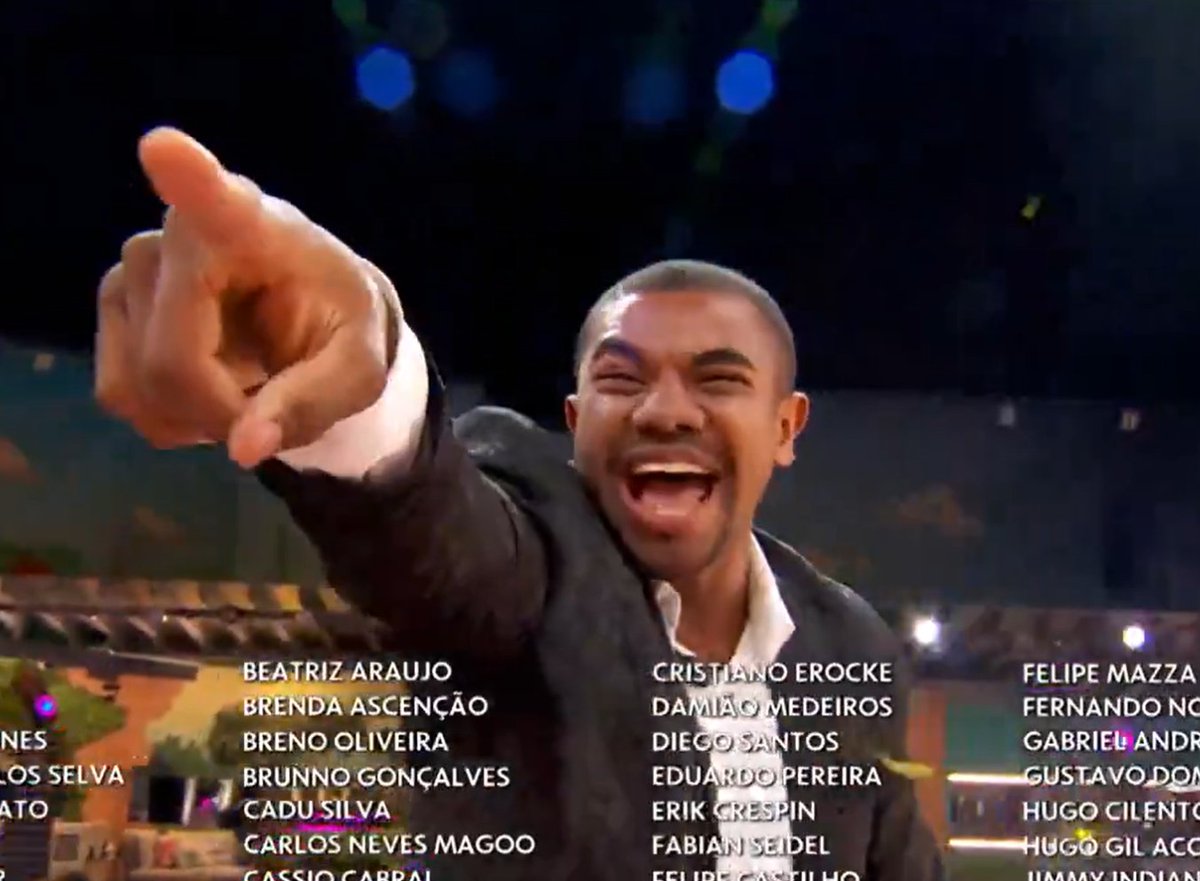 RegularOutsider's tweet photo. Invejosos falando do Davi Campeão com só 60% sendo que o favorito deles saiu porque nem torcida tinha 

#FinalBBB24 https://t.co/C9JSdjp2Yo