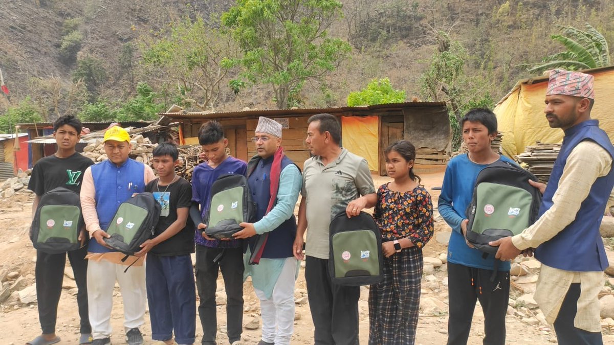 pvpnepal's tweet image. Support of Vidyarthi Parishad in Jajarkot earthquake affected school
Vidyarthi Parishad has distributed educational materials and warm clothes to 500 students of Shree Sita secondary school  in ​​Barekot Rural Municipality.