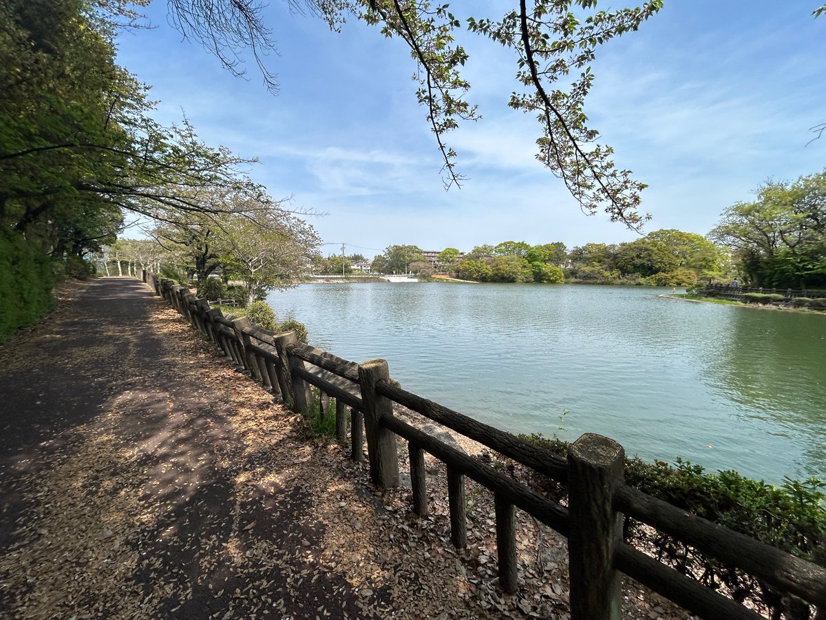 「聖地巡礼」中の池公園と病院！