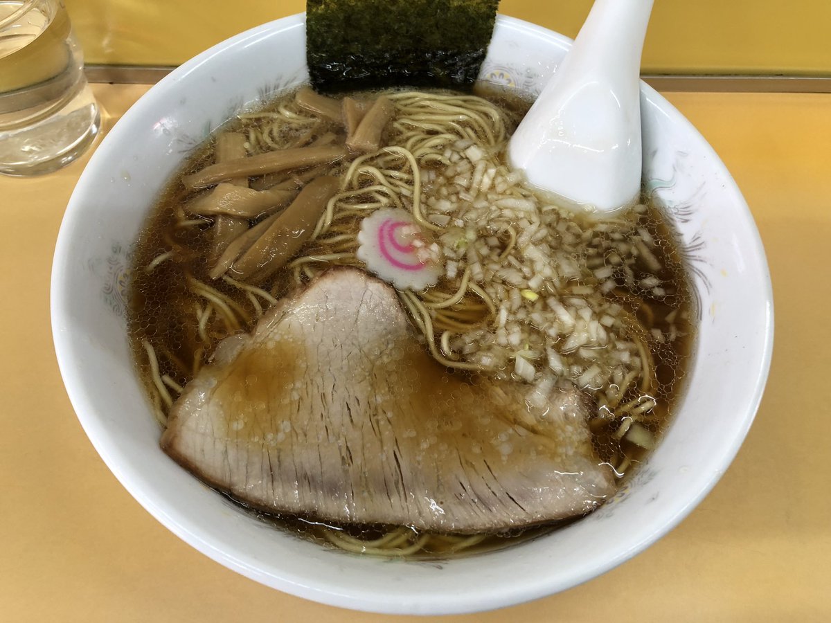 ラーメン専門 トモエ＠八王子

ラーメン 大🍜