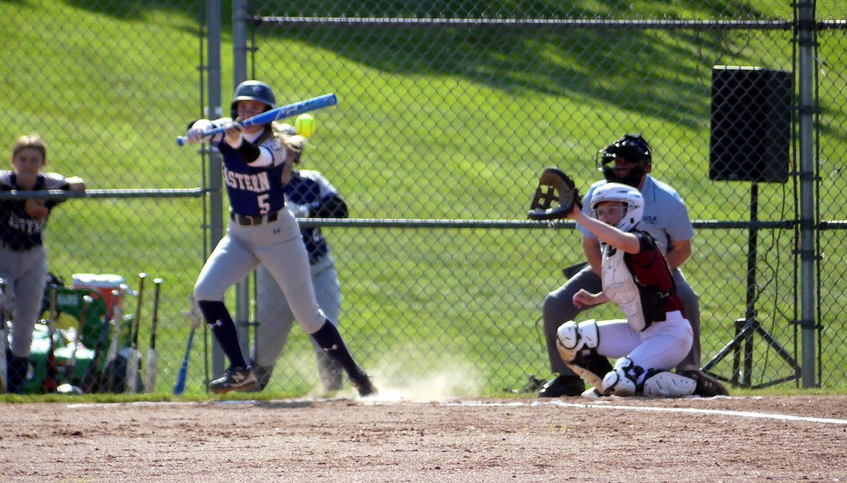 The @BEHS_Softball team scored 10 runs -- TEN -- in the bottom of the seventh inning to stun Sacred Heart Academy-Hamden on Tuesday. Here's more on the insane comeback by the Lancers, including the grand walk-off ending #ctsb #Bristol #CCC @BEHSathletics sportsonct69.com/2024/04/bristo…