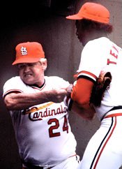 The moment that changed a franchise and a city. Garry Templeton’s outburst at the crowd in 1981 was followed immediately by Whitey Herzog yanking him off the field, and secured his ticket out of town. Whitey traded him for a young shortstop named Ozzie Smith. #STLCards #ForTheLou