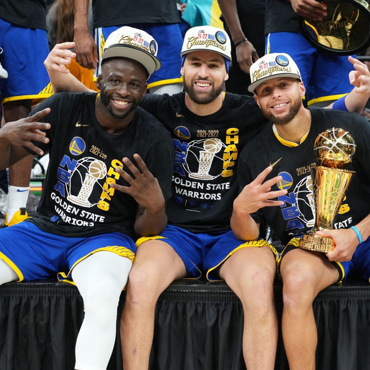Raph4real's tweet photo. If this is the last game with the big 3, it was a #GreatTimeOut https://t.co/T5q8zXNBtu